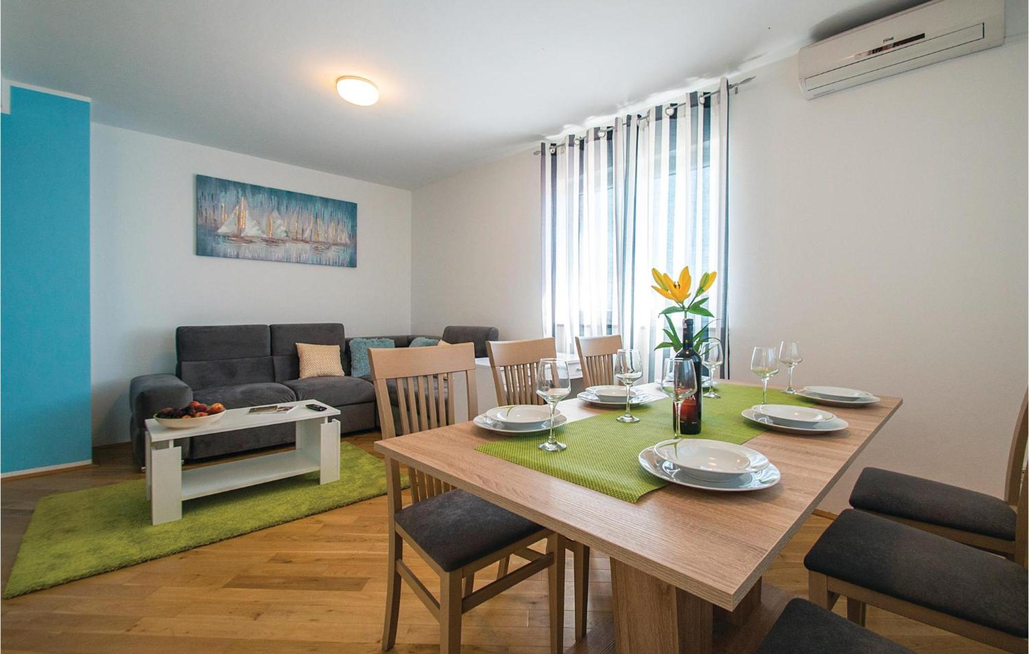 Amazing Apartment In Labin With House Sea View Luaran gambar